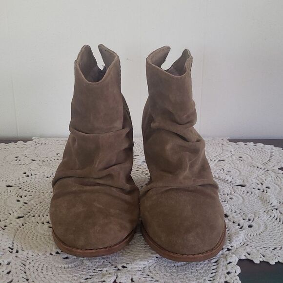Cute Splendid Taupe Suede Leather Slouchy Boots Sz 7.5M - Picture 2 of 9